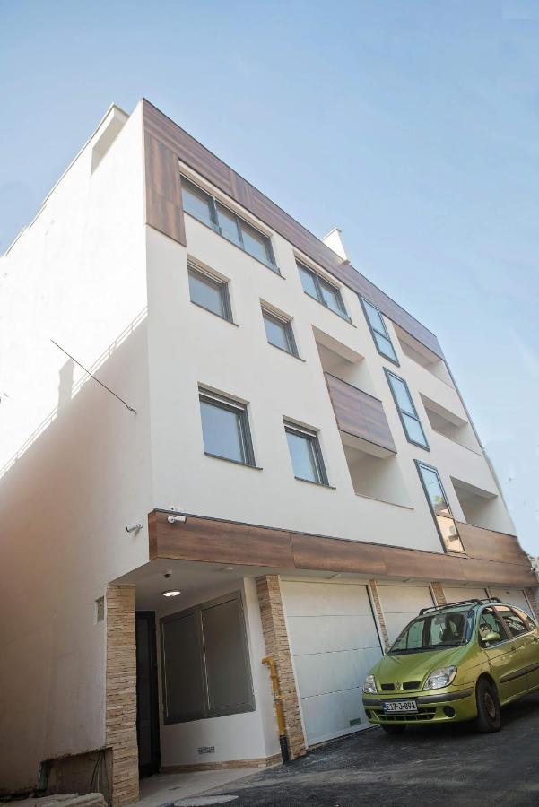 Luna Deluxe Center & Free Parking Appartement